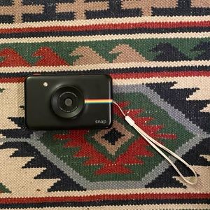 Black Polaroid Snap Camera